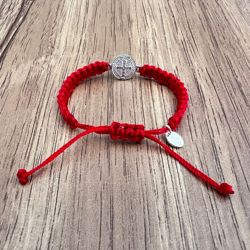 Imagen 4 de 9 de Pulsera Hilo San Benito Para Bebé 9 Cm Plata .925 Agálea