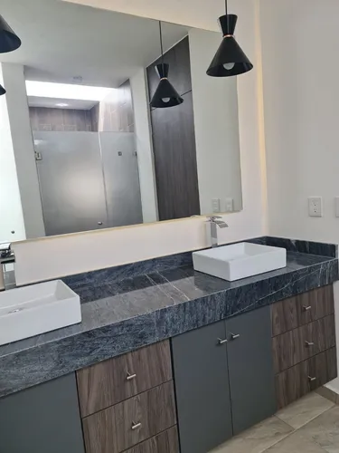 En Venta Casa De Una Planta En Lomas De Juriquilla, Especial Para Gente Mayor