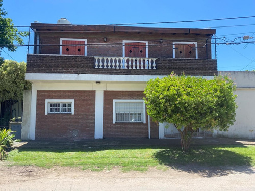 Venta Casa 4 Ambientes Castelar