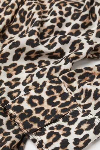 Vestido Camisero Animal Print Beige/leopardo H&m Talle M (Usado)