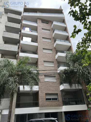 Departamento De 2 Dormitorios Con 2 Baños - Muy Cerca De Todo