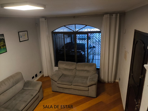 Vende-se Sobrado ( São João Clímaco )