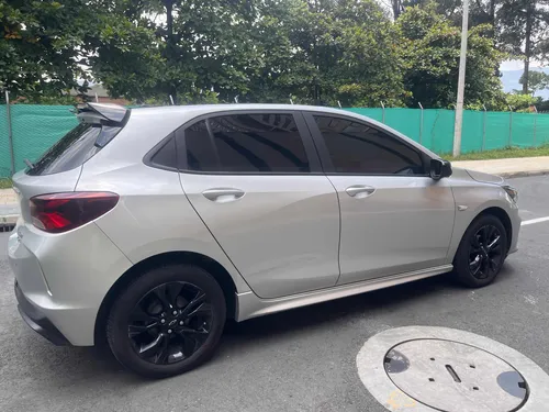 Chevrolet Onix 1.0T Rs Mt