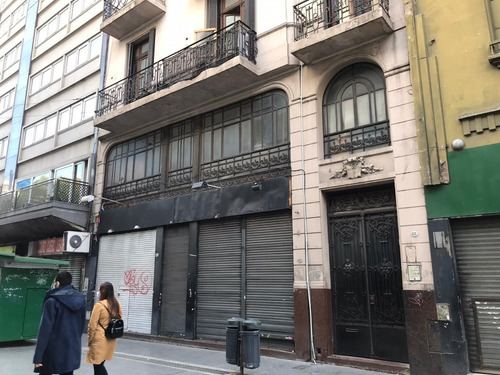 Departamento  En Venta Ubicado En San Nicolás, Capital Federal, Buenos Aires