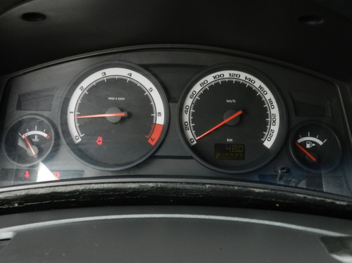 Imagem 15 de 15 de Chevrolet Vectra 2.0 Mpfi Gt Hatch 8v