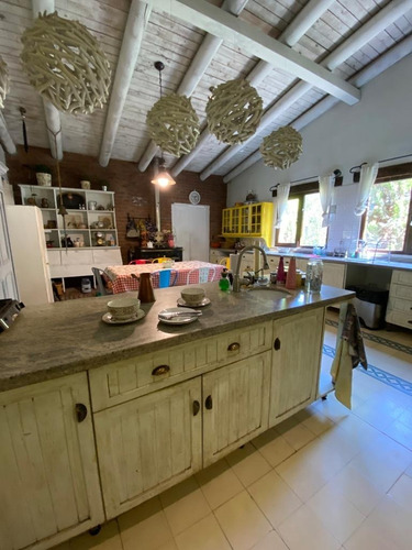 Preciosa Casa Estilo Provenzal En Condominio