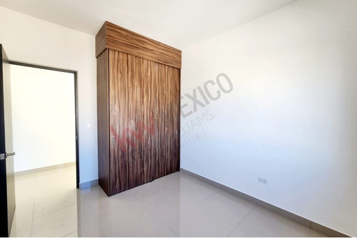Casa En Venta Ubicada En Lomas De La Presa, Tijuana B. C.