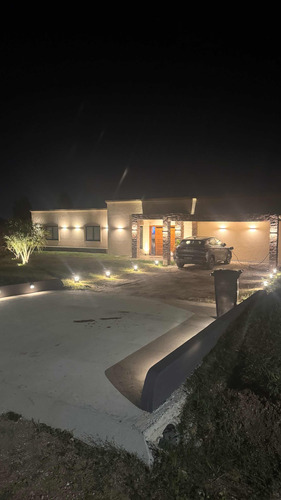 Vendo Casa Colinas De Carrasco Barrio Privado