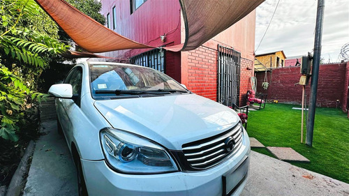 Casa En Venta De 4 Dorm. En Quilicura