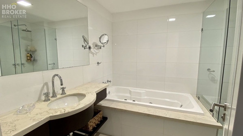 Imagen 14 de 29 de Departamento En Venta Torre Lobos. - Punta Del Este Brava