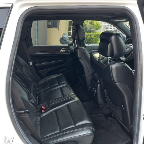 Imagen 10 de 13 de Jeep Grand Cherokee V6 Limited 2014