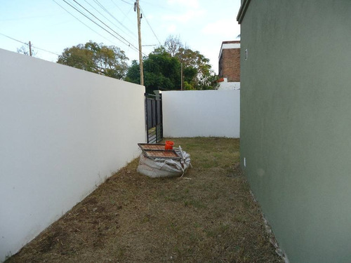 Imagen 3 de 12 de Casa Ph En Venta En Ituzaingo Sur