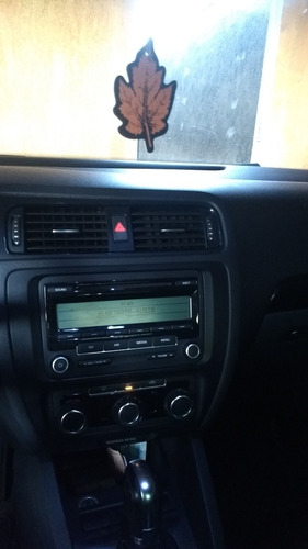 Volkswagen Jetta 2011 2.0 Comfortline Flex 4p Automática