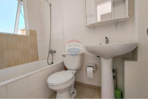 Casa 2 Dorm. En Valle Grande, Lampa