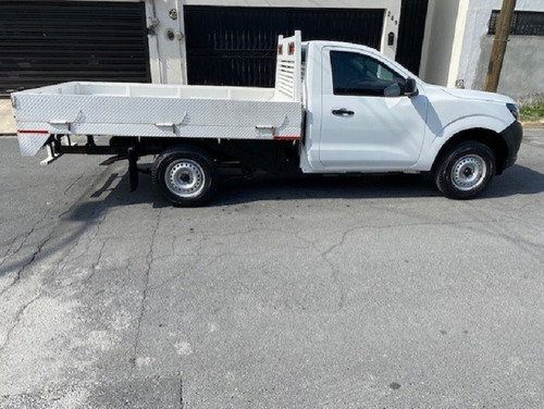 Imagen 8 de 9 de Nissan Np300 Plataforma 2020 Blanca