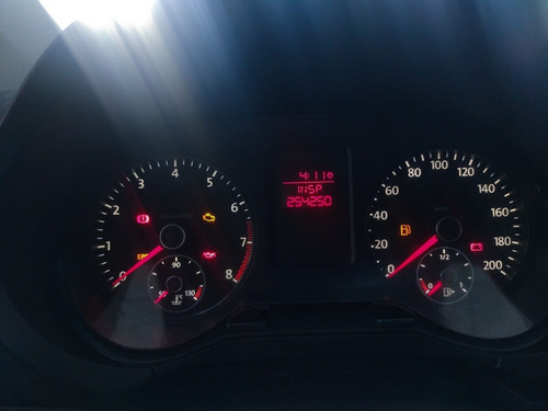 Imagem 8 de 15 de Volkswagen Fox 1.0 Tec (flex) 4p