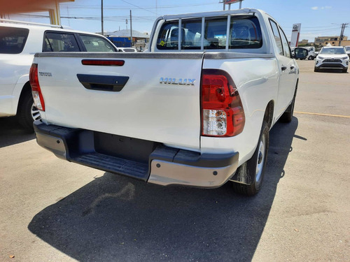 Imagen 5 de 7 de Toyota Hilux 2022