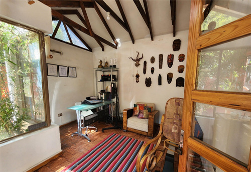 Casa Sólida Amplios Espacios, 3 Dorm.pasaje Juan Moya/ Ñuñoa