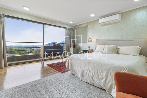 Casa En Arriendo De 6 Dorm. En Las Condes