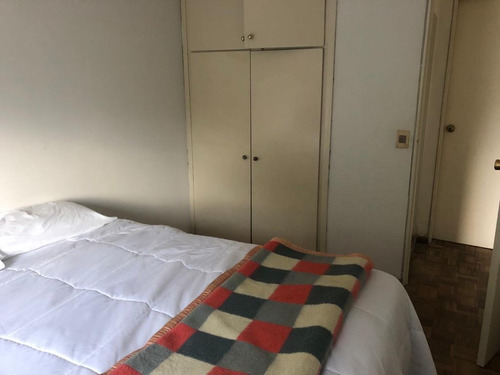 Imagen 6 de 8 de Venta Apartamento 1 Dorm En Pza Varela Con Balcon Yportería