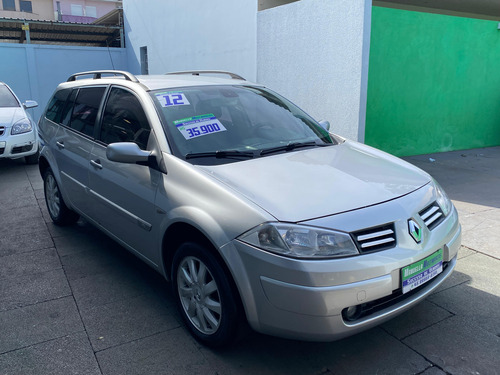 Renault Megane 1.6 Dynamique Hi-flex 4p