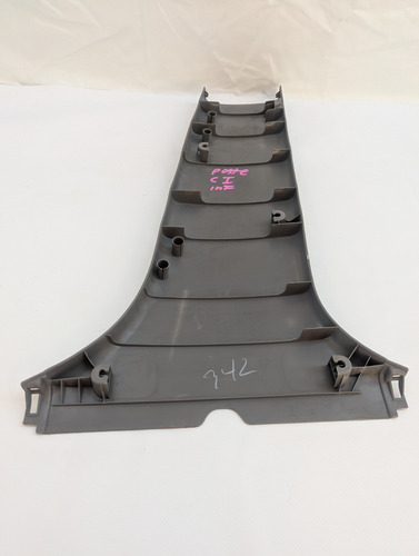 Poste Inf Central Izquierdo Toyota Camry 02-06 (Usado)