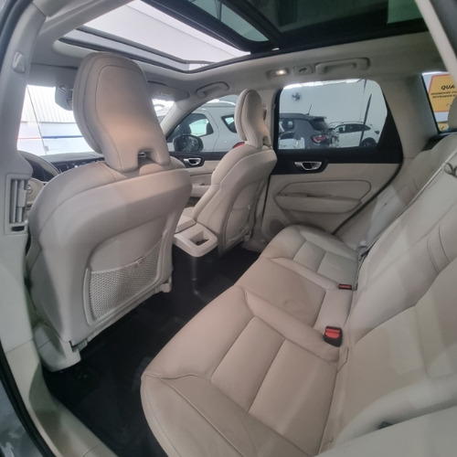 Volvo XC60 T-8 Plus 2.0 AWD (Híbrido)
