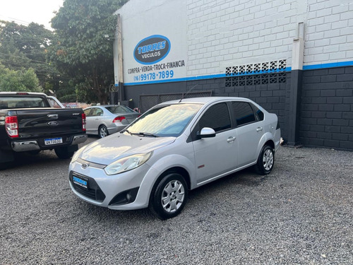 Ford Fiesta 1.6 MPI CLASS SEDAN 8V FLEX 4P MANUAL