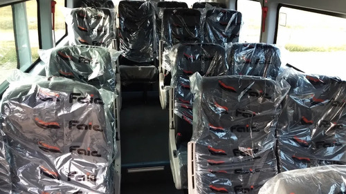 Imagen 11 de 17 de Peugeot Boxer Premium 2.2 Hdi L4 H2 Mini Bus 17+1 - Sm