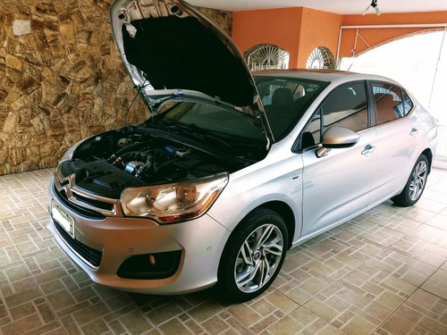 Citroën C4 Lounge Exclusive 1.6 Turbo