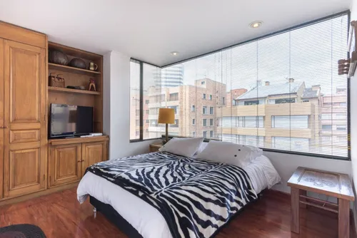 Apartamento En Venta En El Chicó. Cod V3997