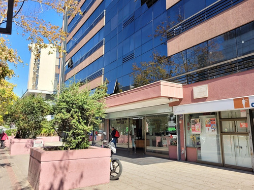 Consulta Médica, Edificio Médico Salvador, Providencia.