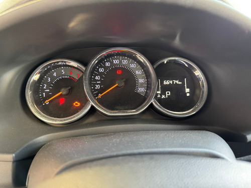Renault Stepway 1.6 Intense At