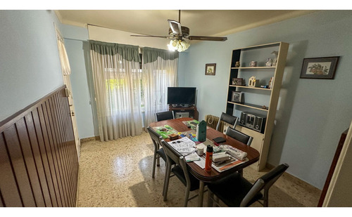 Venta Casa 3 Dormitorios Ciudad Jardín Lomas Del Palomar Con Cochera