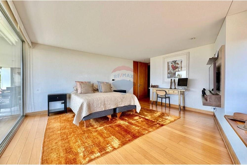 En Venta Duplex 6d 6b 3e San Carlos De Apoquindo