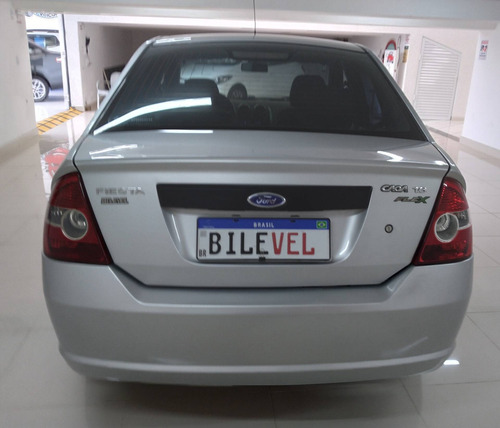 Ford Fiesta 1.6 Mpi Sedan 8v Flex 4p Manual