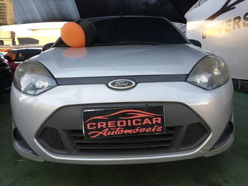 Imagem 2 de 11 de Ford Fiesta 1.0 Rocam Hatch 8v