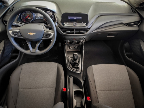 Imagem 8 de 11 de Chevrolet Onix 1.0 (flex)