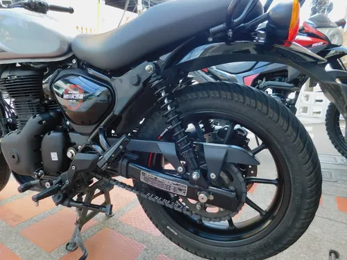 Royal Enfield Hntr 350 Como Nueva, Full Accesorios