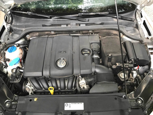 Volkswagen Vento 2.5 Advance Plus 170cv Tiptronic 2016