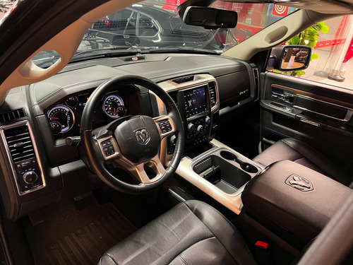 RAM Classic 5.7 V8 GASOLINA LARAMIE CD 4X4 AUTOMÁTICO