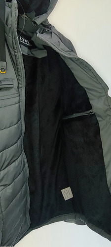 Campera Frizada Hombre Con Capucha Desmontable