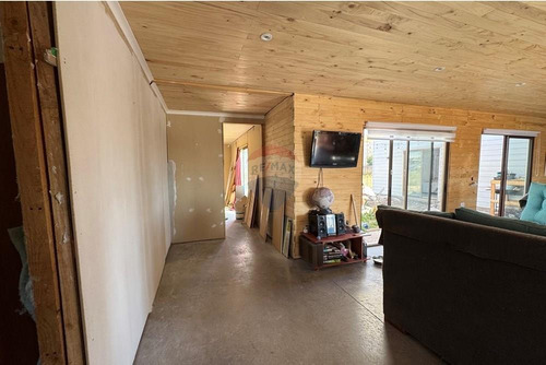 Venta De Parcela Con Casa En Construcción