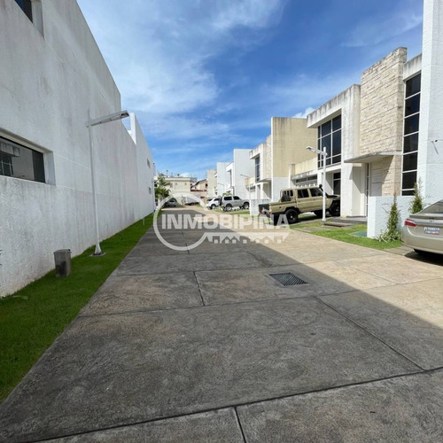 Imagen 15 de 17 de Town House Obra Gris En Venta Puerto Ordaz - Urbanización Los Saltos Dp