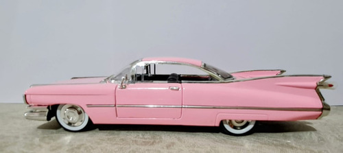 Cadillac Coupe Deville 1959 Color Rosa.