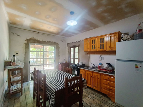 Casa 2 Dormitorios En Venta En Los Naranjos