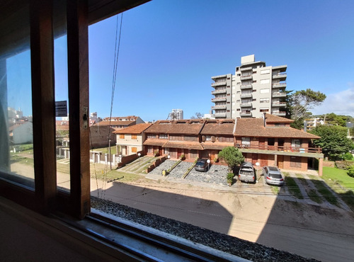 Imagen 8 de 8 de Alquilo Departamento En Villa Gesell 1 Cuadra Del Mar 5 Personas