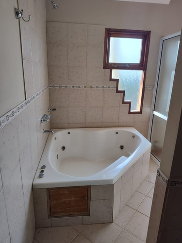 Imponente Casa En Venta Barrio Altos De Bella Vista