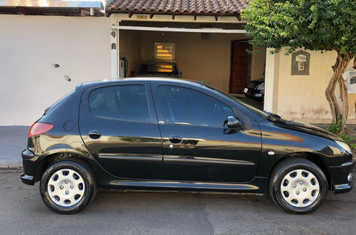 Imagem 4 de 15 de Peugeot 206 Presence Motor 1.4 Flex Completo
