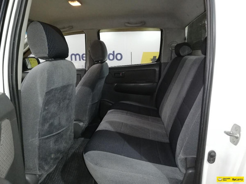 Toyota Hilux 4x4 Mt 2.5